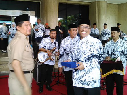 Pencarian PGRI Aceh - Persatuan Guru Republik Indonesia Cabang Aceh